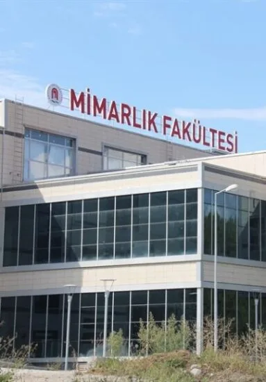 Tarihin İçinde Geleceği Tasarlamak: Amasya Üniversitesi'nde Mimarlık Eğitimi